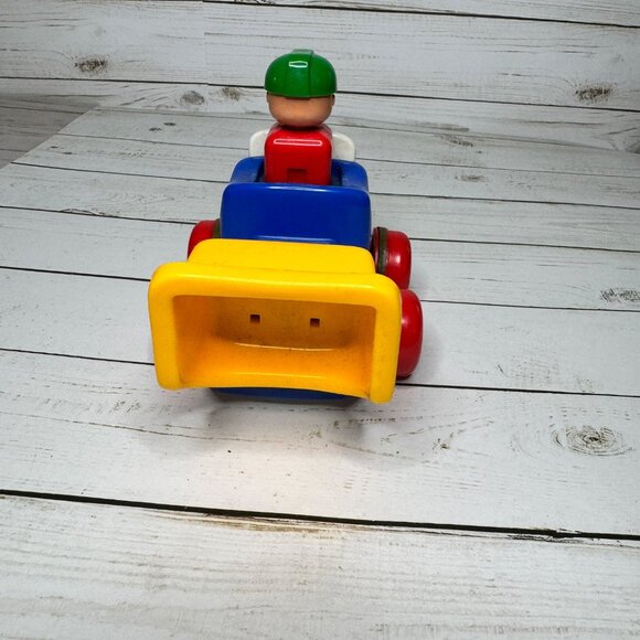 Tomy First Fun Push n Go Toy Dump Truck With Green Hat Driver & Red Wheels 90's - Picture 6 of 6